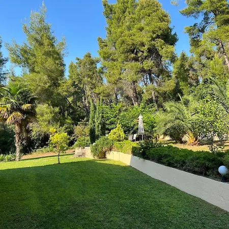 Villa Aris Sani *