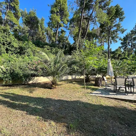 Aris Sani Villa